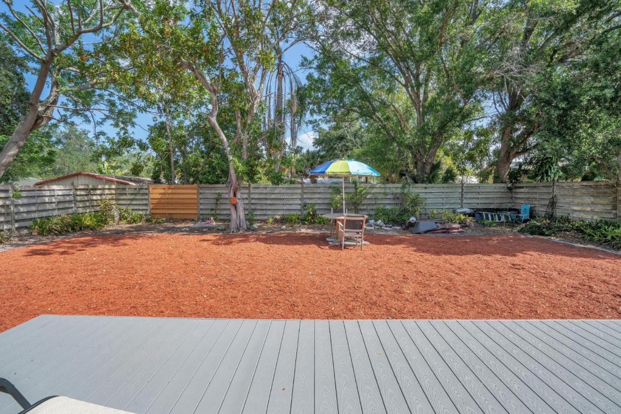 Private Cozy Sarasota Home Home Exterior photo